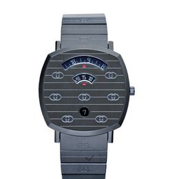 Mens gucci digital best sale watch