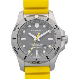 Gold victorinox watch shop